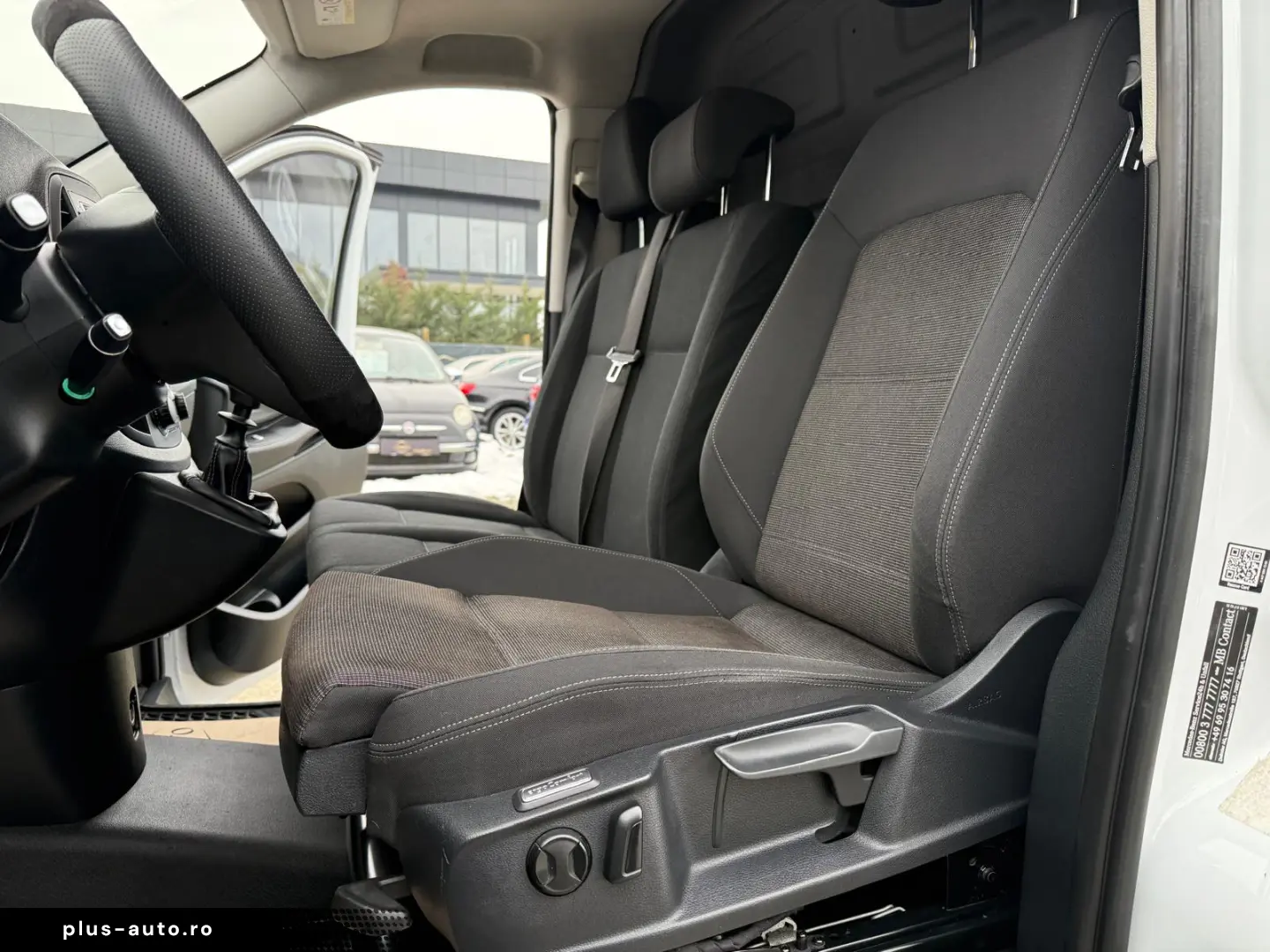 MERCEDES-BENZ VITO     3 LOCURI