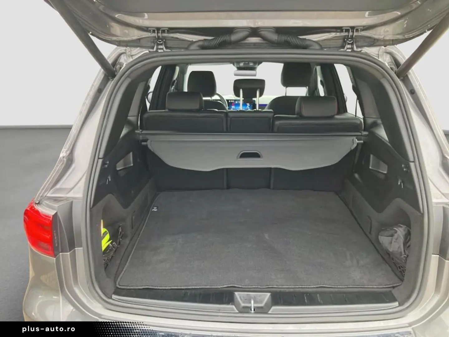 MERCEDES-BENZ GLB 200 d AMG DISTR MULTIB KAM KEYLESS&hellip;