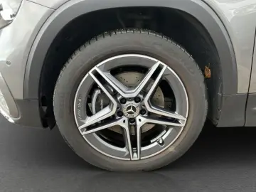 MERCEDES-BENZ GLB 200 d AMG DISTR MULTIB KAM KEYLESS&hellip;