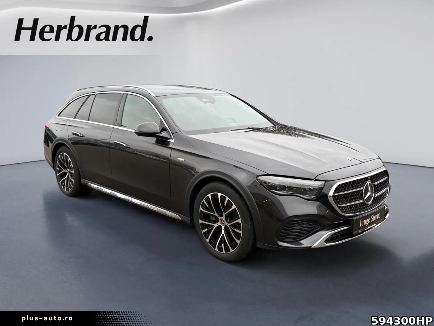 MERCEDES-BENZ E 300 de 4M T All-Terrain  AHK Pano Burmester