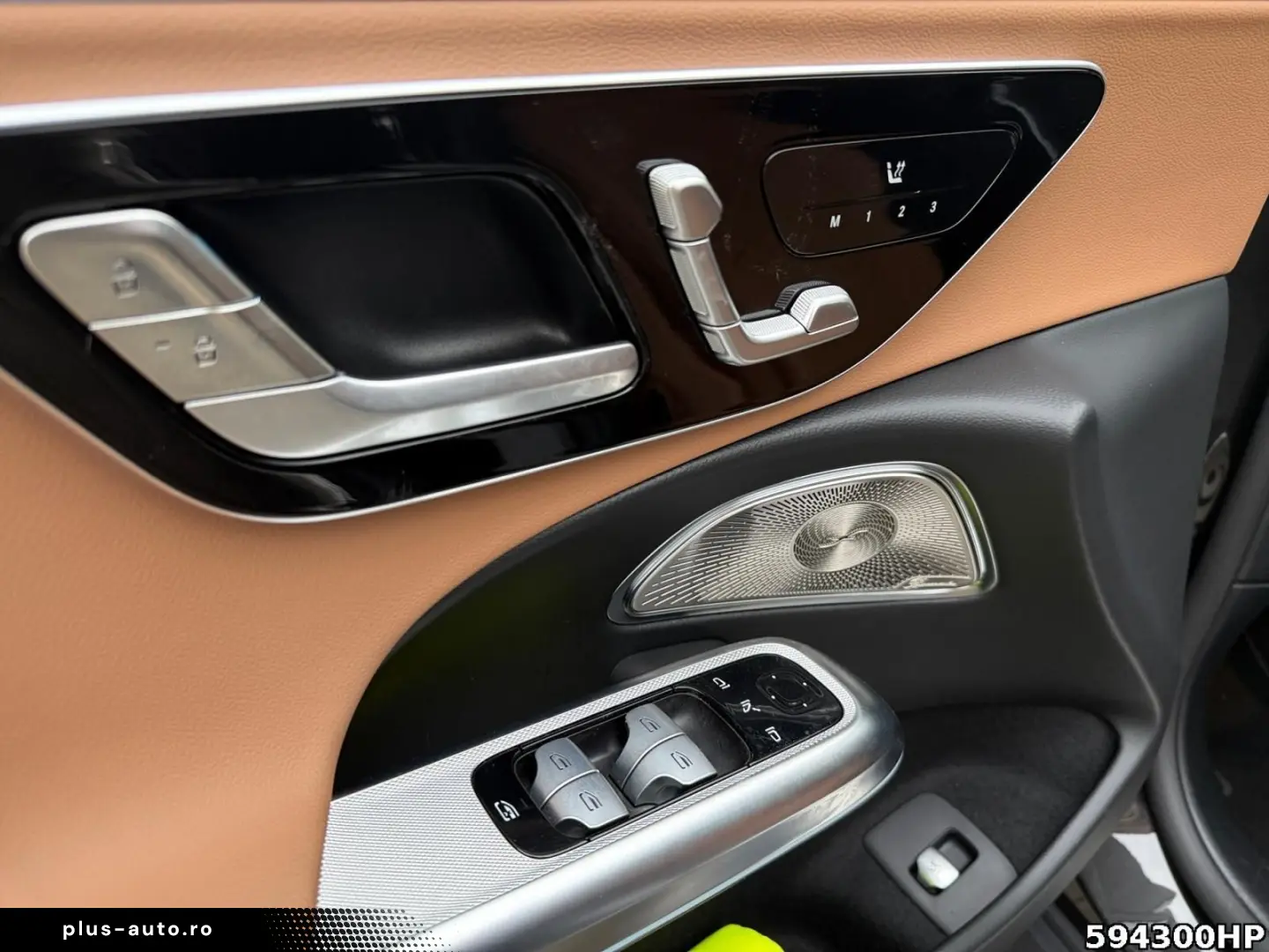 MERCEDES-BENZ E 300 de 4M T All-Terrain  AHK Pano Burmester