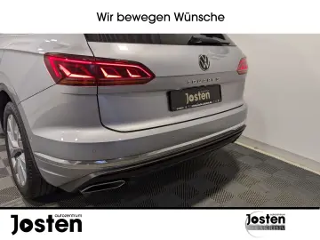 VW Touareg Elegance 3.0 TDI AHK MTRX Pano Luft StHz
