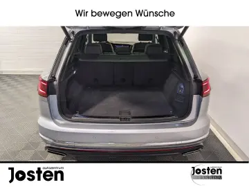 VW Touareg Elegance 3.0 TDI AHK MTRX Pano Luft StHz