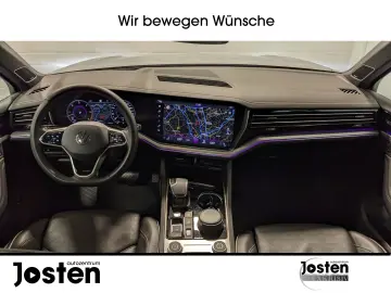 VW Touareg Elegance 3.0 TDI AHK MTRX Pano Luft StHz