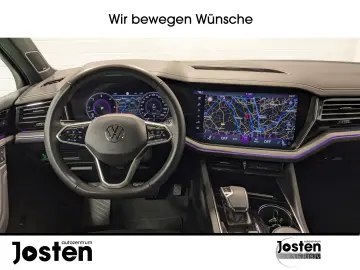 VW Touareg Elegance 3.0 TDI AHK MTRX Pano Luft StHz
