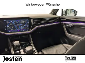 VW Touareg Elegance 3.0 TDI AHK MTRX Pano Luft StHz
