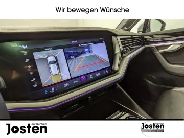 VW Touareg Elegance 3.0 TDI AHK MTRX Pano Luft StHz