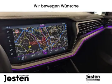 VW Touareg Elegance 3.0 TDI AHK MTRX Pano Luft StHz