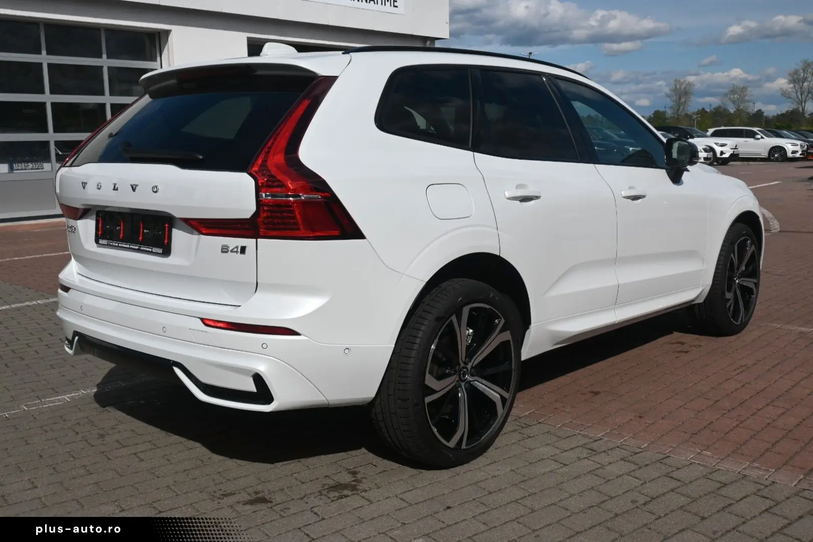 VOLVO XC60 B4 D AWD Ultimate Dark STDHZG 360  LUFT ACC