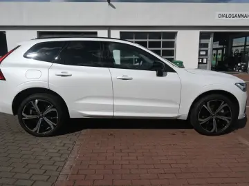 VOLVO XC60 B4 D AWD Ultimate Dark STDHZG 360  LUFT ACC