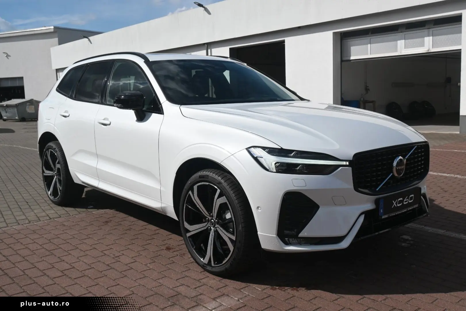 VOLVO XC60 B4 D AWD Ultimate Dark STDHZG 360  LUFT ACC