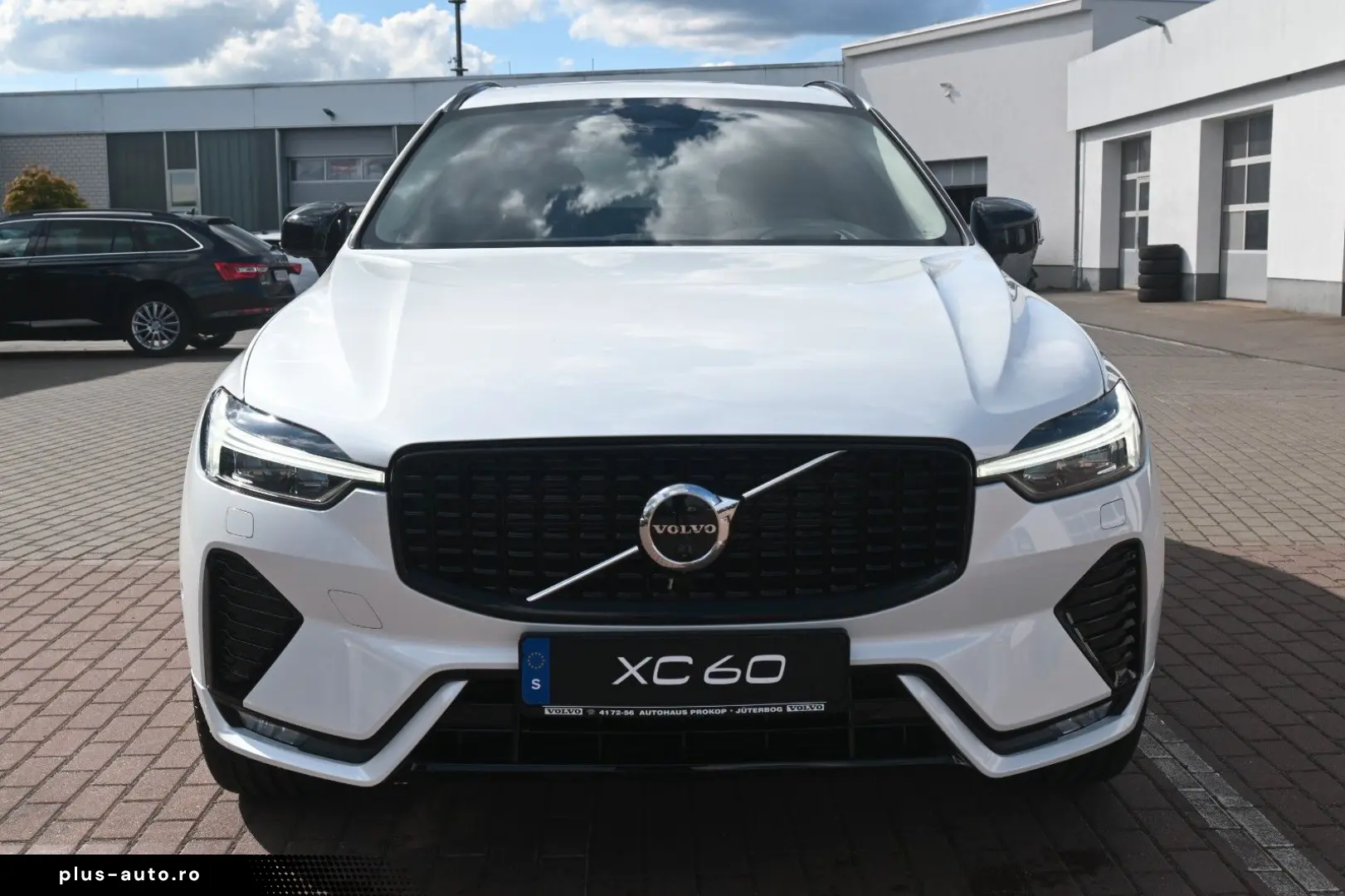 VOLVO XC60 B4 D AWD Ultimate Dark STDHZG 360  LUFT ACC