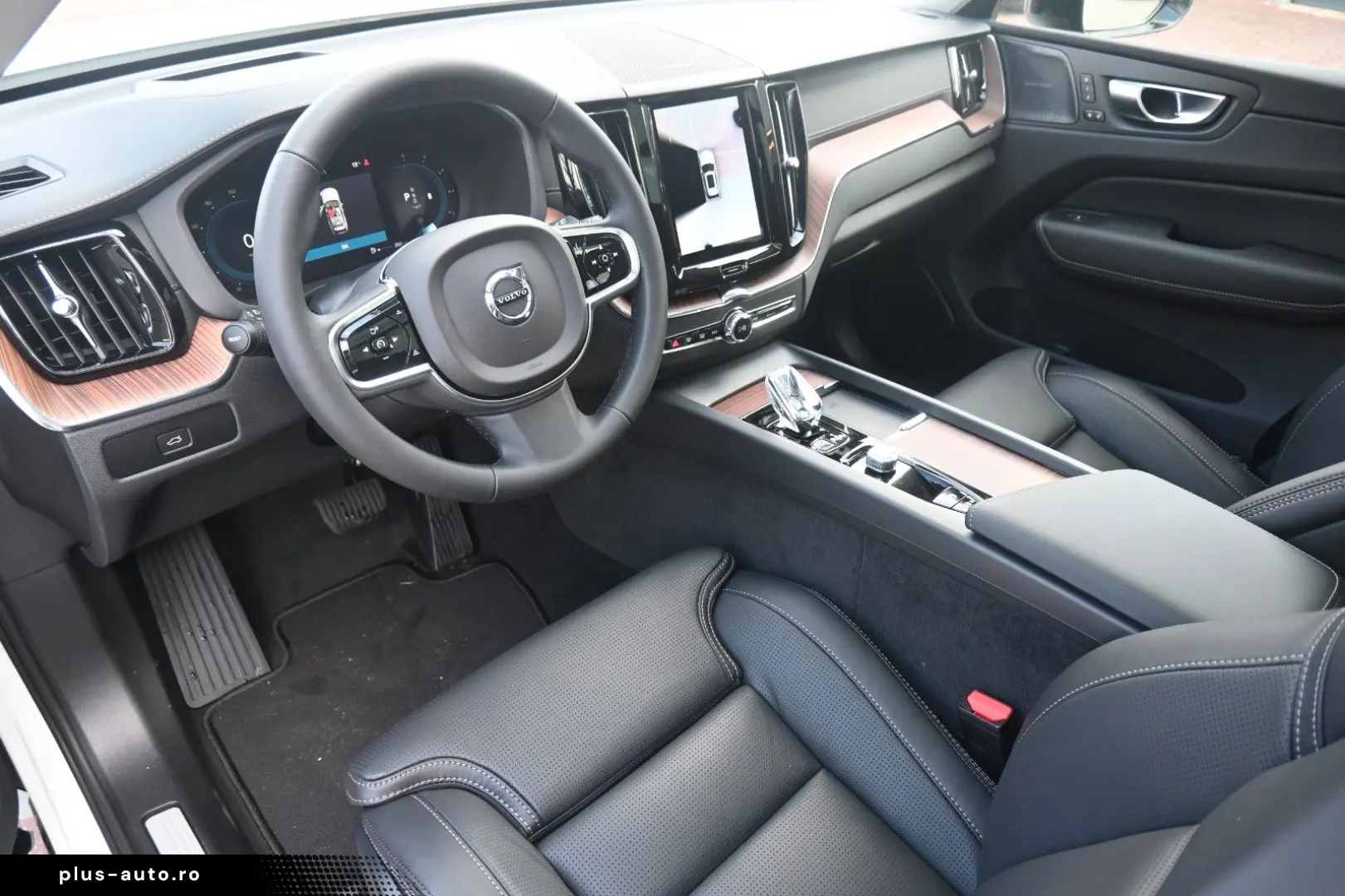 VOLVO XC60 B4 D AWD Ultimate Dark STDHZG 360  LUFT ACC