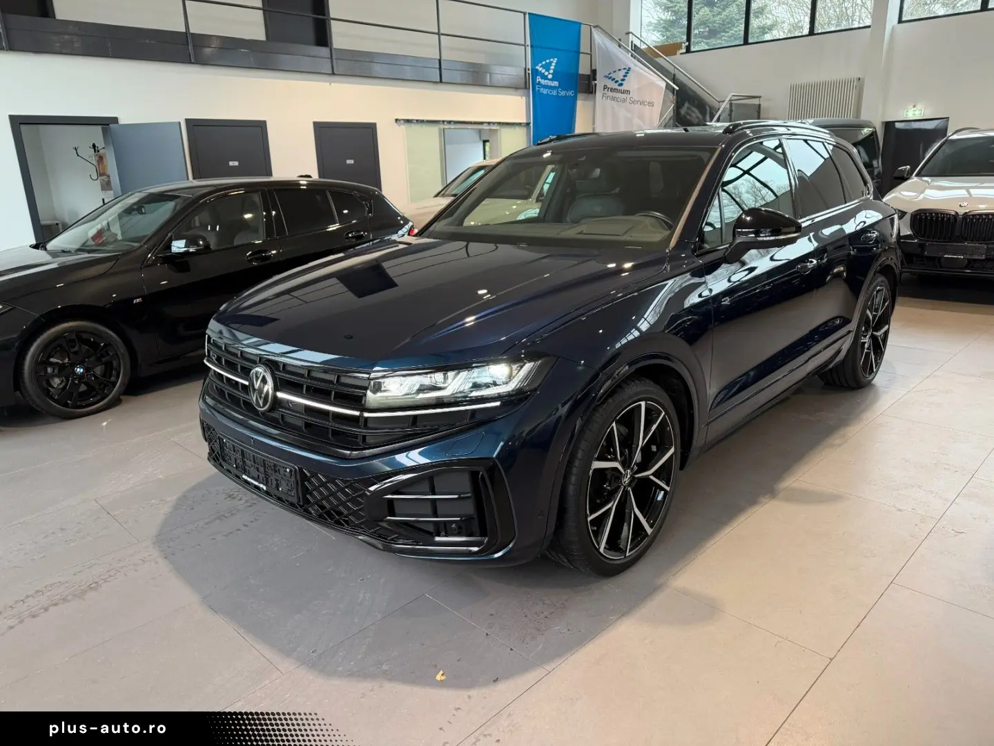 VW Touareg R-Line 4M AID MATRIX STHZ 360  AHK