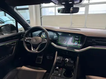 VW Touareg R-Line 4M AID MATRIX STHZ 360  AHK