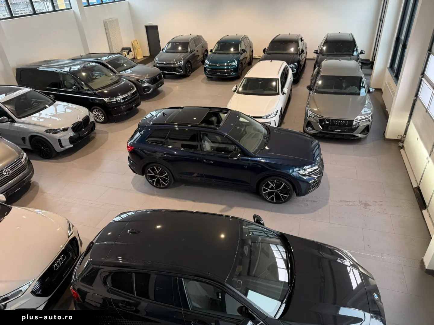 VW Touareg R-Line 4M AID MATRIX STHZ 360  AHK