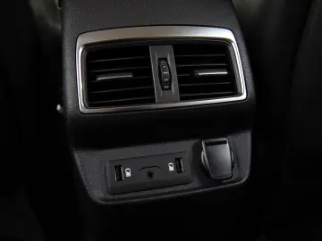 Renault Koleos ENERGY dCi 175 X-tronic 4WD INITIALE PARIS