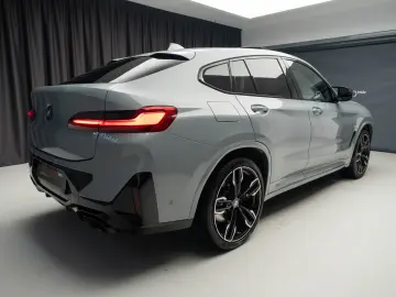 BMW X4 M40i MHEV