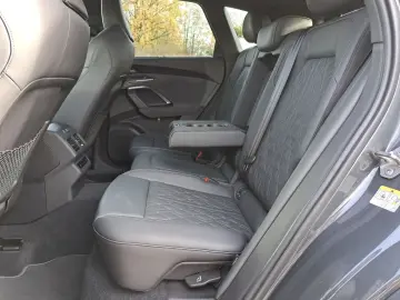 AUDI Q5 S line 2.0 TDI quattro S tronic S line PANO A