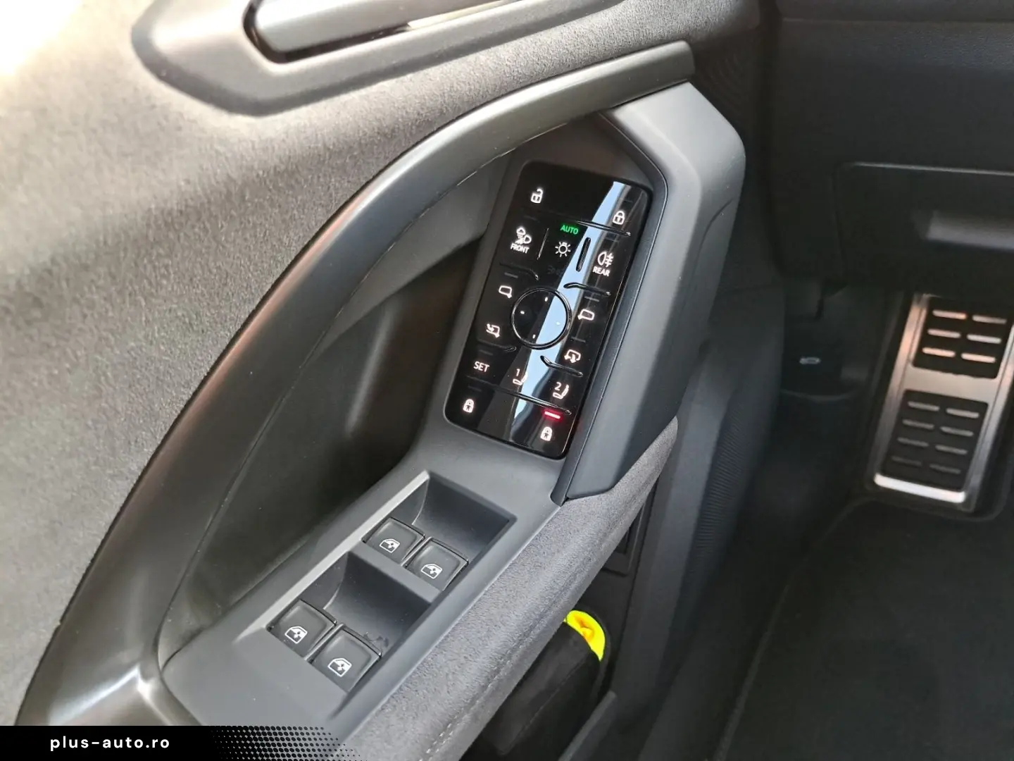 AUDI Q5 S line 2.0 TDI quattro S tronic S line PANO A