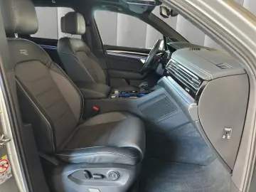 VW 4Motion R-Line Black Style Matrix Pan HUD AHK