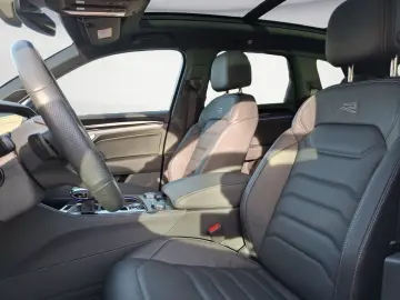 VW Touareg 3.0 V6 TDI SCR 4Motion Aut. R-Line Klima