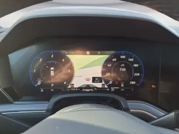 VW Touareg 3.0 V6 TDI SCR 4Motion Aut. R-Line Klima