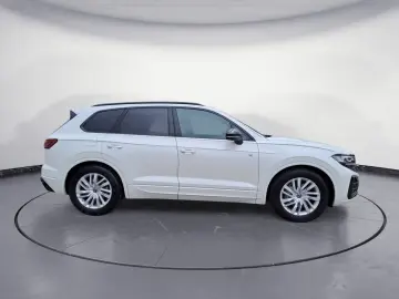 VW Touareg TDI R-Line AHK IQ.Drive HUD Dynaudio ACC