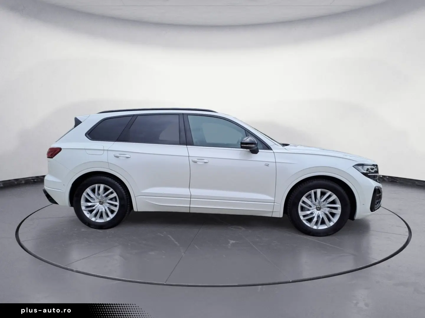 VW Touareg TDI R-Line AHK IQ.Drive HUD Dynaudio ACC