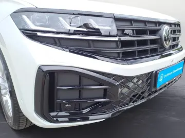 VW Touareg TDI R-Line AHK IQ.Drive HUD Dynaudio ACC