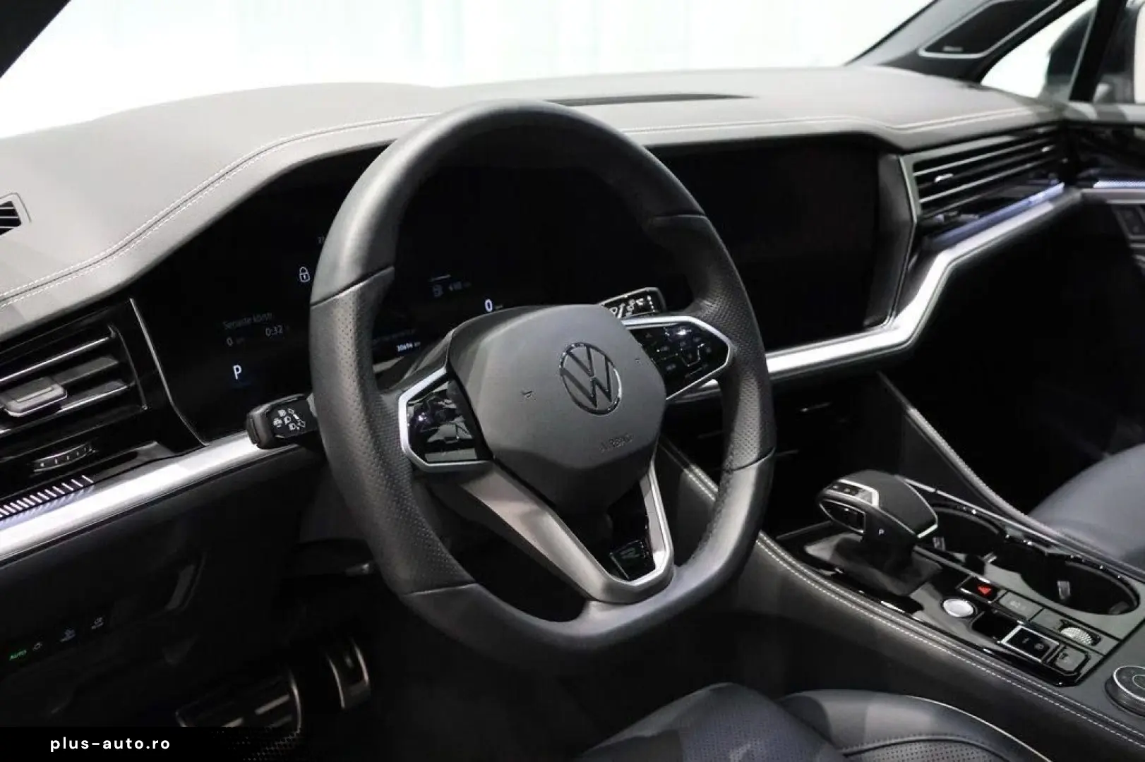 VW Touareg 3.0 TDI 286hp 4Motion R-Line Massage VAT