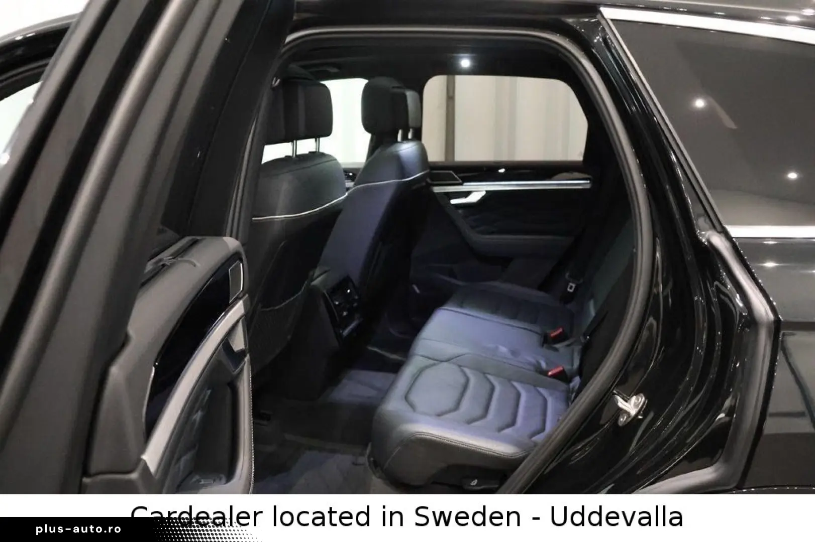 VW Touareg 3.0 TDI 286hp 4Motion R-Line Massage VAT