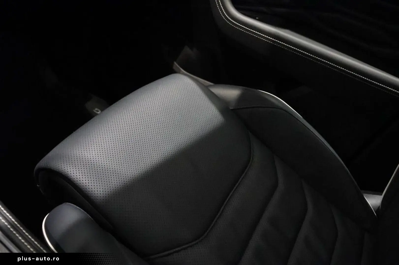 VW Touareg 3.0 TDI 286hp 4Motion R-Line Massage VAT