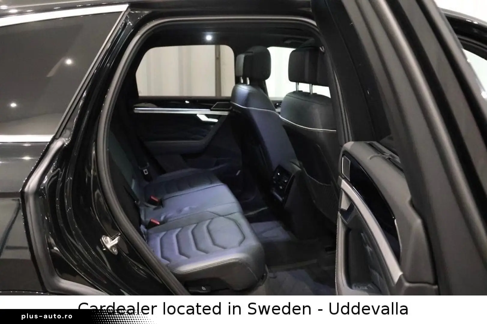 VW Touareg 3.0 TDI 286hp 4Motion R-Line Massage VAT