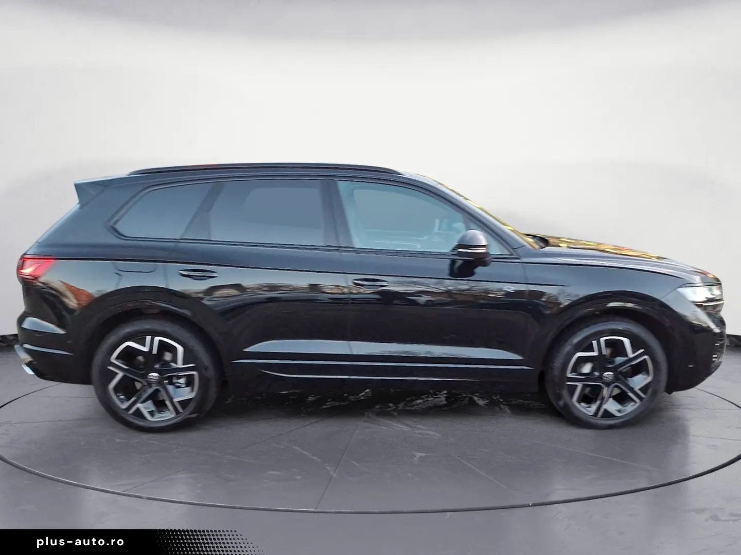VW Touareg 3.0 V6 TDI SCR 4Motion Aut. R-Line