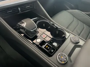 VW Touareg 3 0 V6 TDI R-Line 4M Matrix AHK Memory L