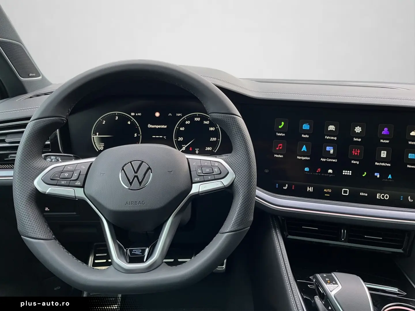 VW Touareg R-Line Matrix NAVI WR PANORAMA  Adaptive