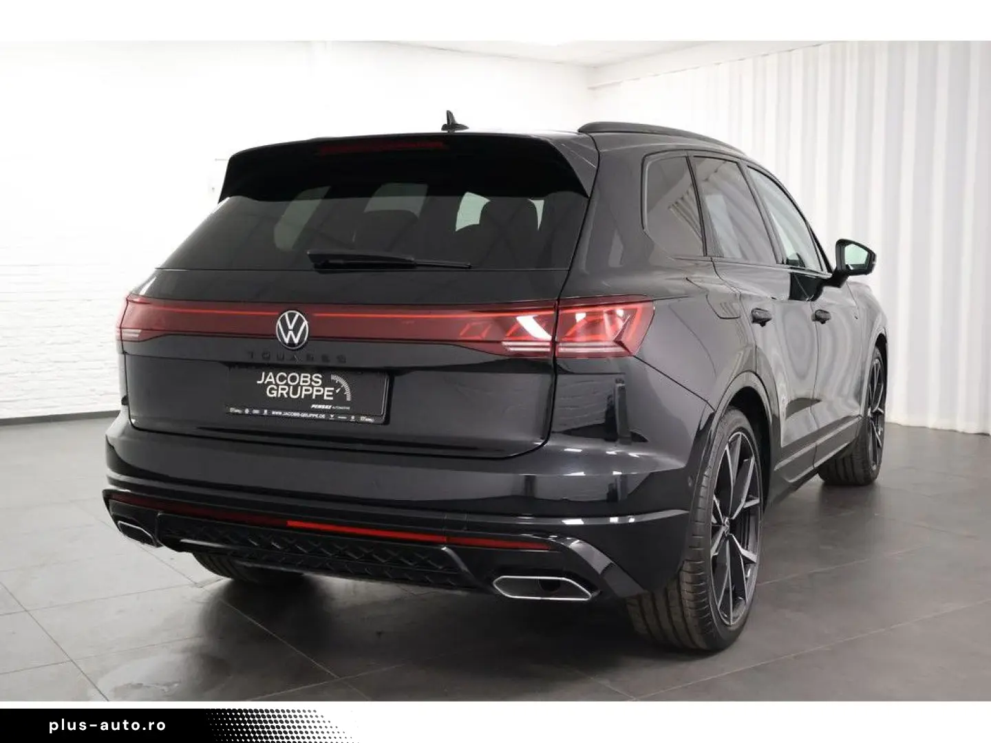VW Touareg 3.0 TDI 4M R-Line  Black Style  Navi Mat