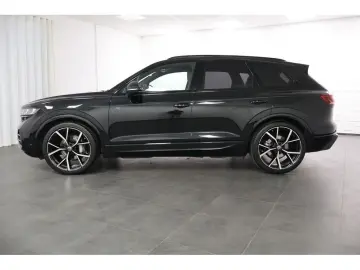 VW Touareg 3.0 TDI 4M R-Line  Black Style  Navi Mat