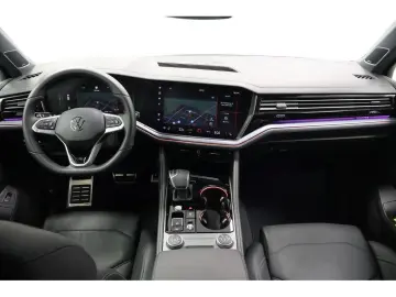VW Touareg 3.0 TDI 4M R-Line  Black Style  Navi Mat