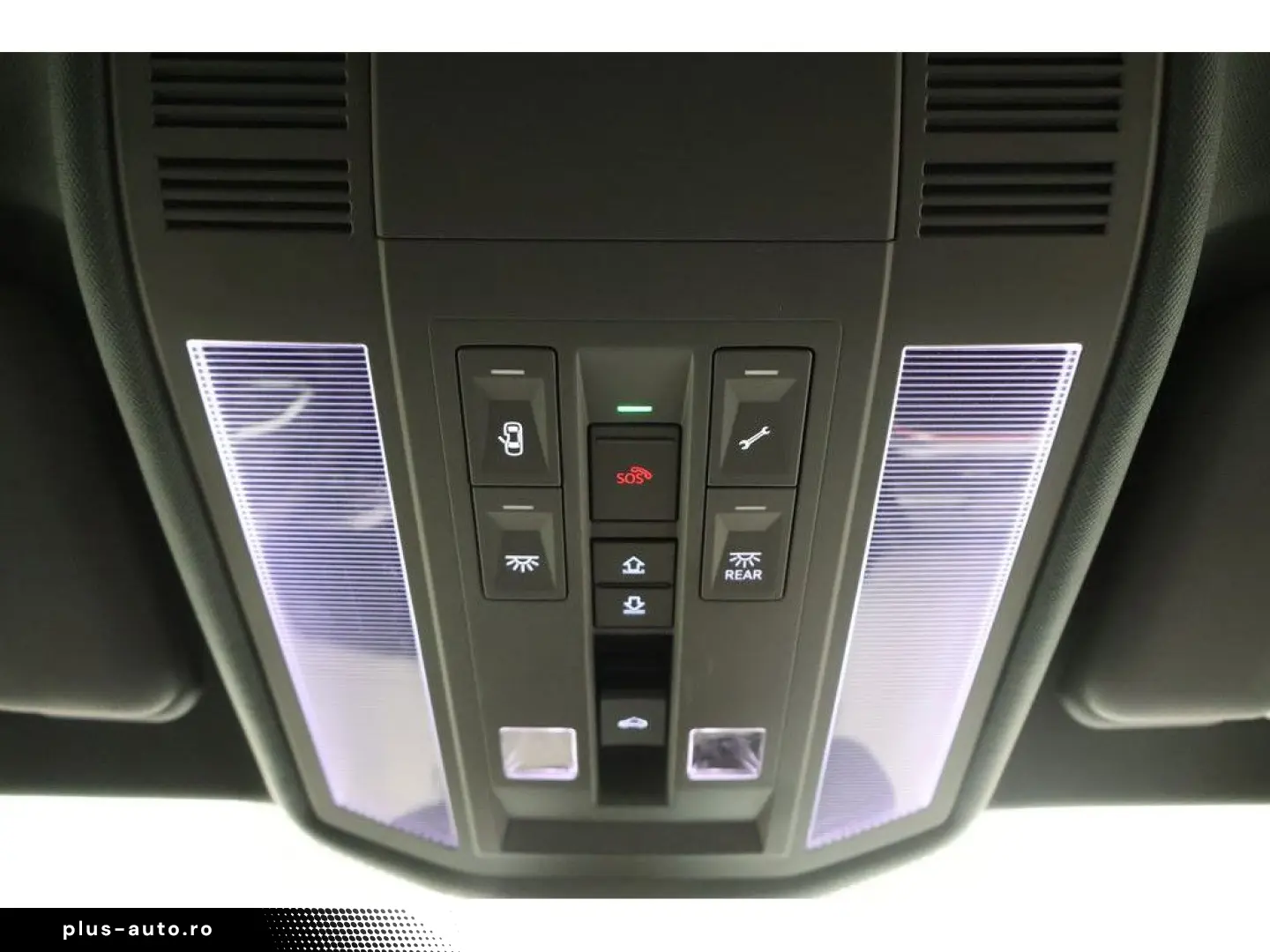 VW Touareg 3.0 TDI 4M R-Line  Black Style  Navi Mat