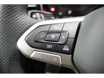 VW Touareg 3.0 TDI 4M R-Line  Black Style  Navi Mat