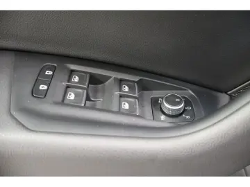 VW Touareg 3.0 TDI 4M R-Line  Black Style  Navi Mat