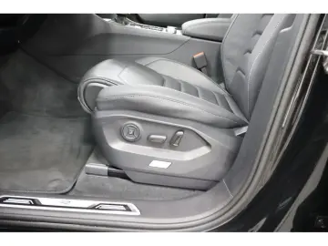 VW Touareg 3.0 TDI 4M R-Line  Black Style  Navi Mat