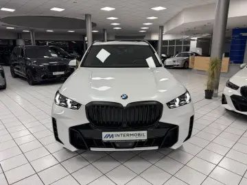BMW X5 xDrive30d M-Sport PANO HUD H-K SOFT KEYL AHK