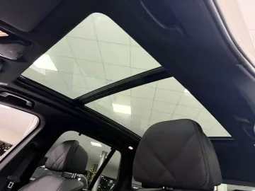 BMW X5 xDrive30d M-Sport PANO HUD H-K SOFT KEYL AHK