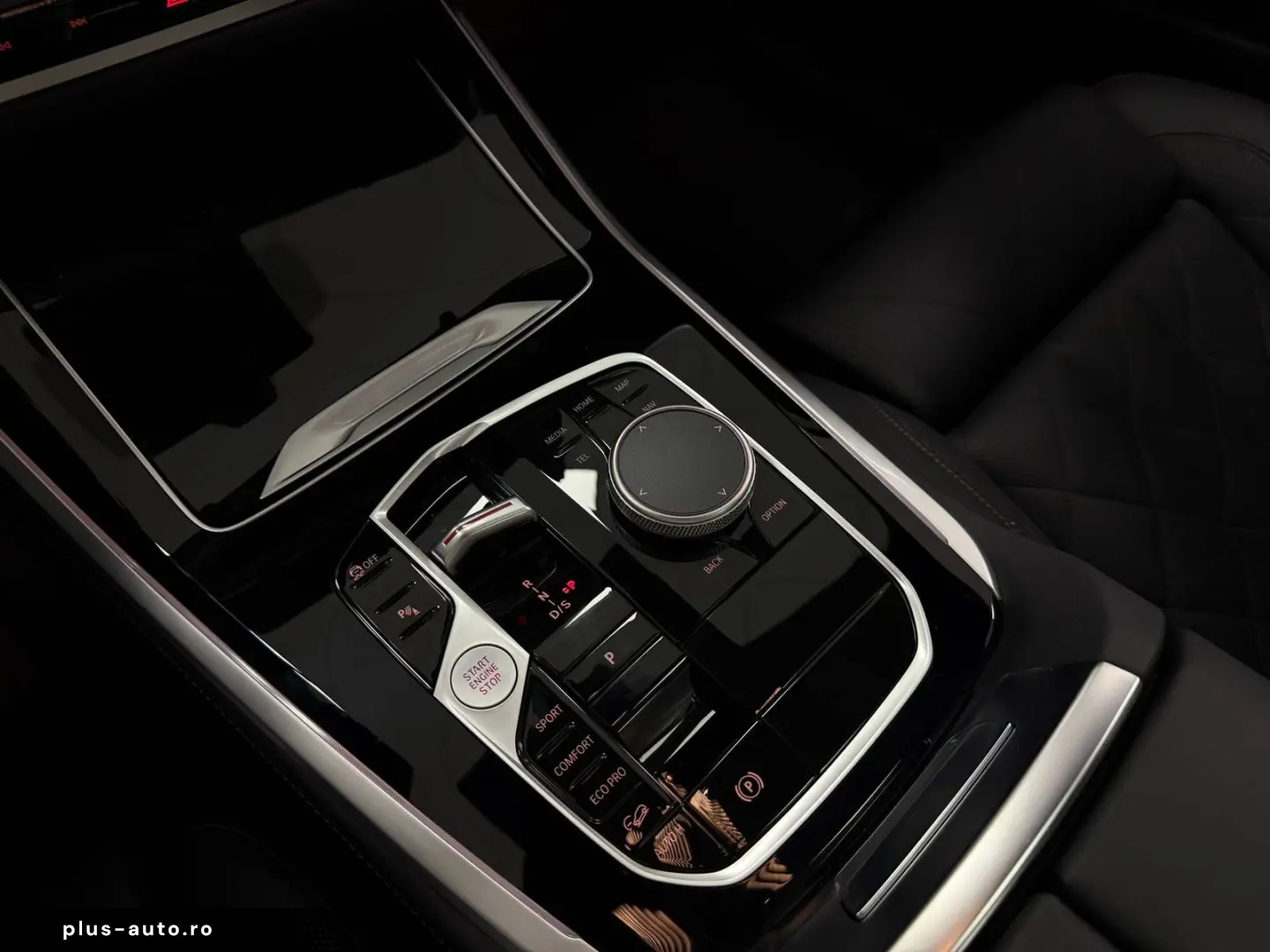 BMW X5 xDrive30d M-Sport PANO HUD H-K SOFT KEYL AHK