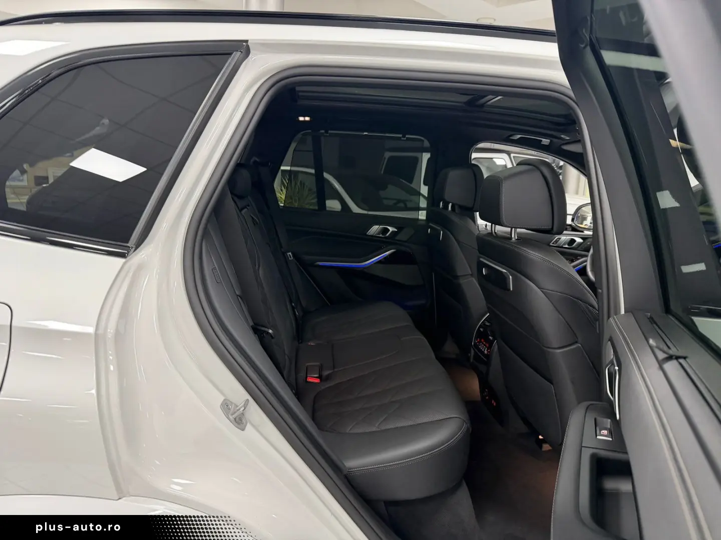 BMW X5 xDrive30d M-Sport PANO HUD H-K SOFT KEYL AHK