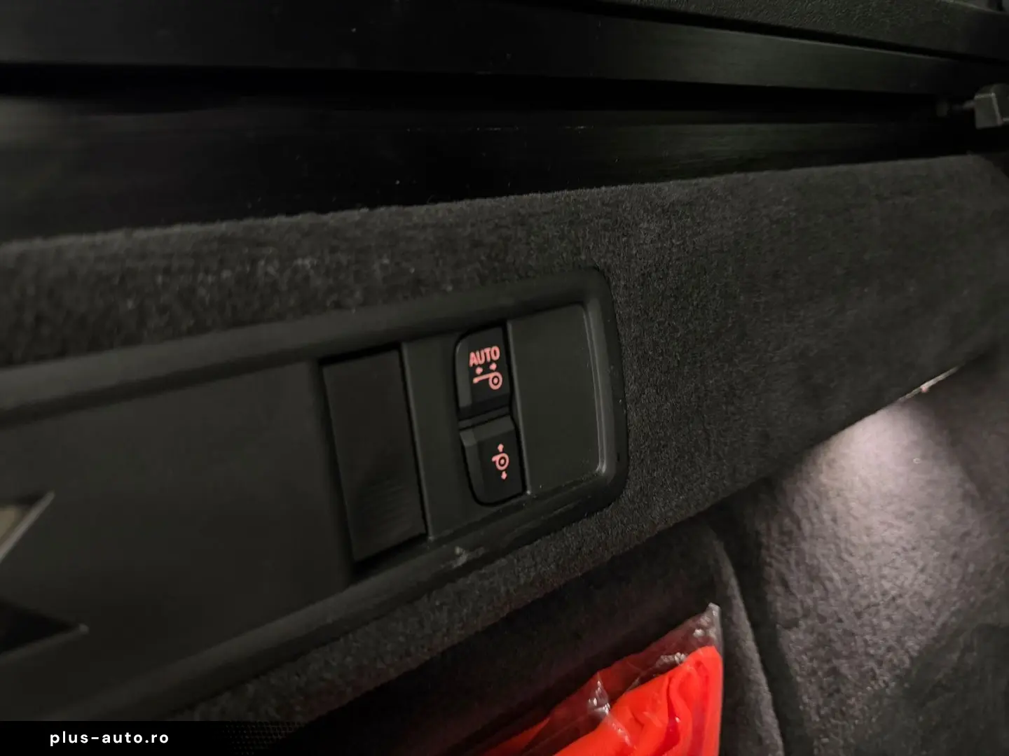 BMW X5 xDrive30d M-Sport PANO HUD H-K SOFT KEYL AHK