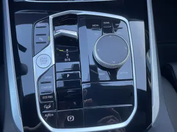 BMW X5 xDrive30d  M Sportpaket Gestiksteuerung DAB